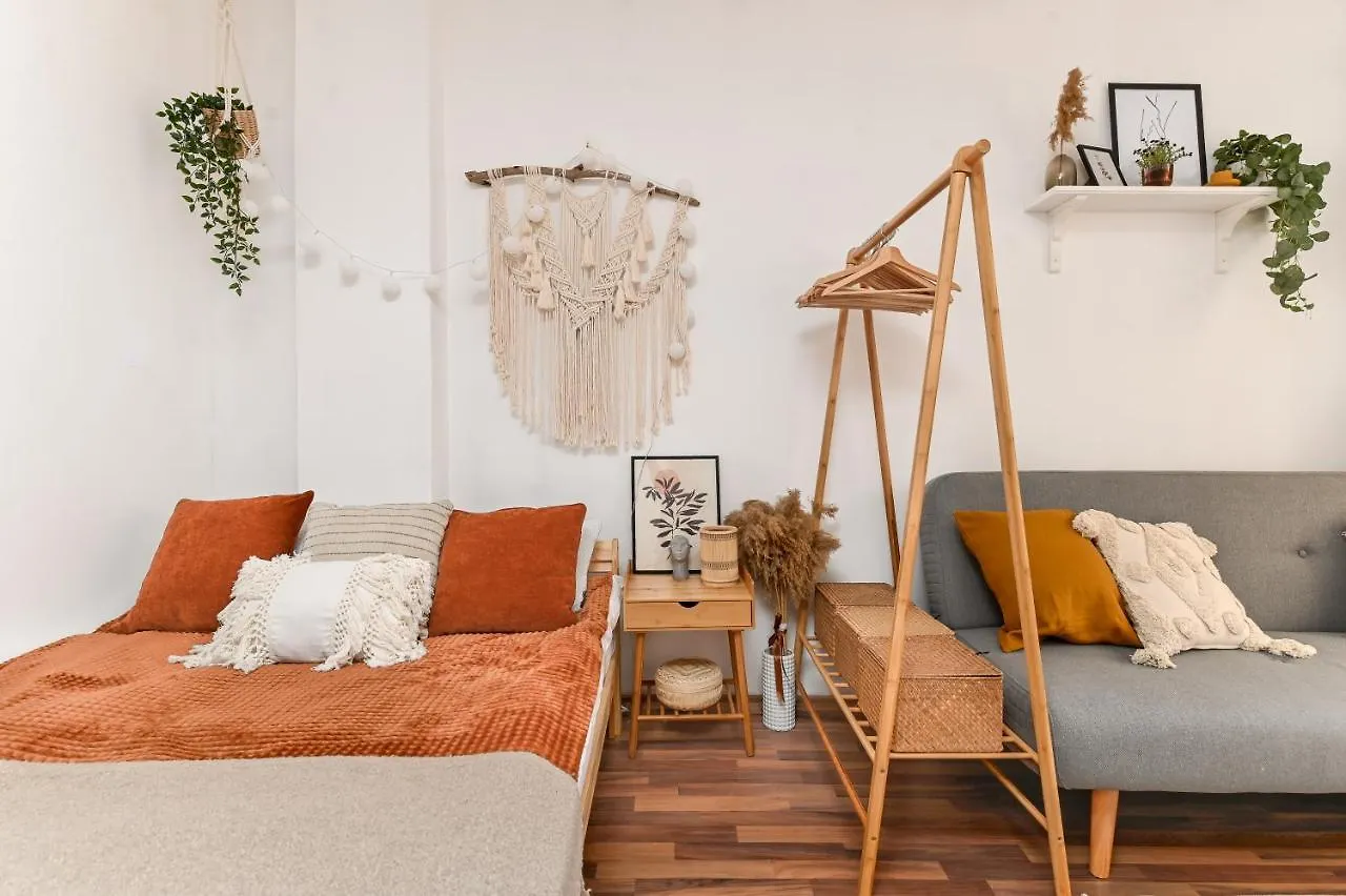 Cosy&Art 1Bd Apartment Next To Slaveykov Square Sofia